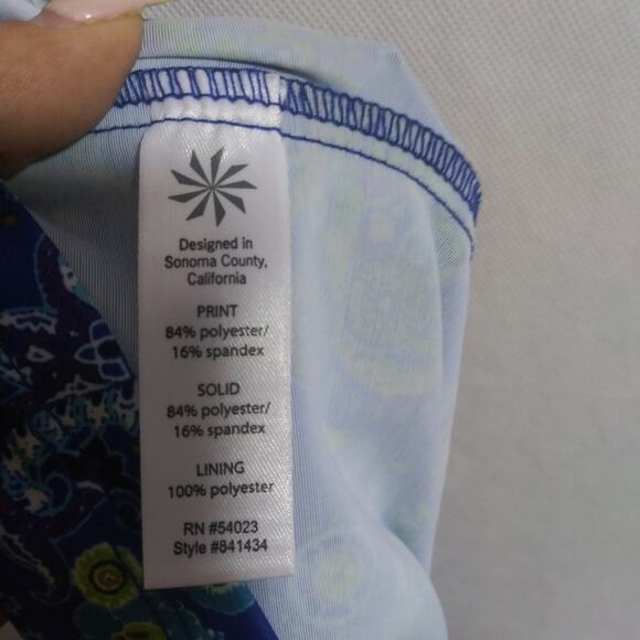 ATHLETA Offshore Racerback Tankini Top Paisley Blue Swim Size Small - Picture 9 of 9